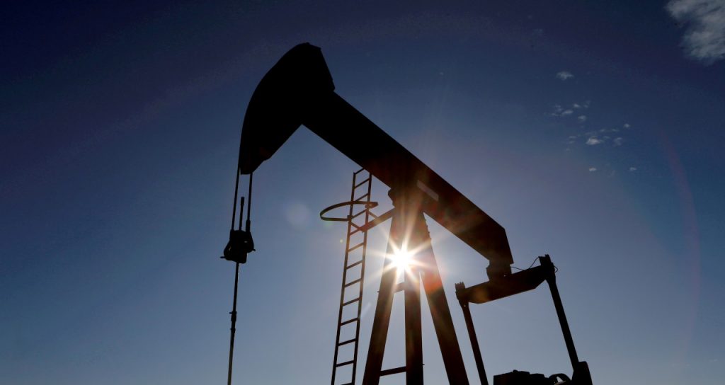Oil prices fall after US employment report gives "reality shock" - Money Times