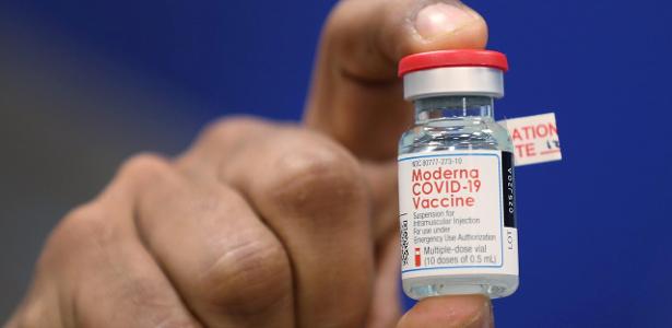 Moderna says COVID vaccines shipped to Japan contain steel