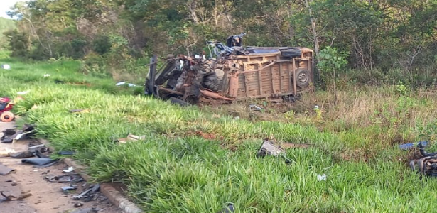 Accident between a pickup truck and a pickup truck leaves 13 dead in Mato Grosso