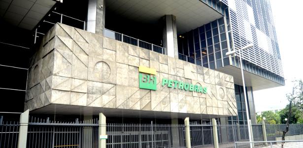 Government measures in Petrobras will give R$231/month to the poor for one year