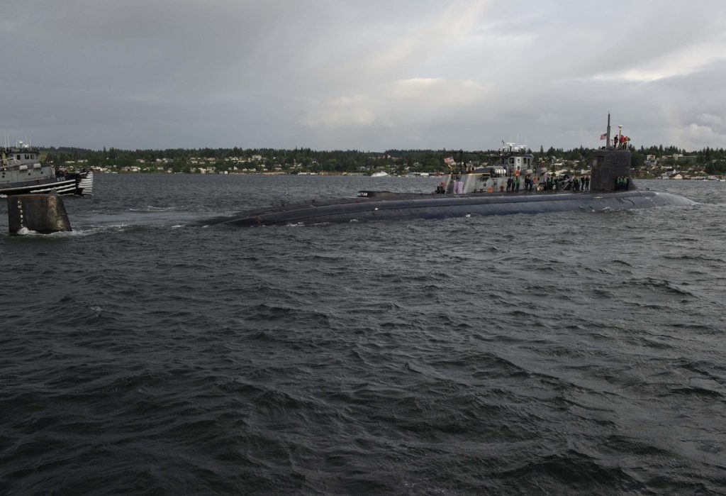 The captain of a US submarine was removed from his position after it collided with the seabed near China |  Globalism