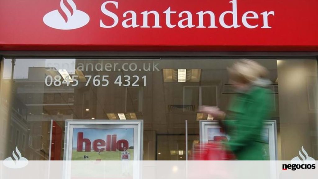 Bank mistakenly disbursed £ 130 million on Christmas Day in the UK - Banking & Finance
