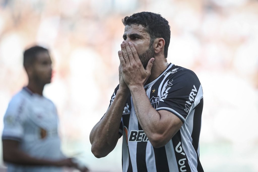 Coca jokes about Diego Costa's future at Atlético-MG;  The striker is not training but is traveling to Curitiba |  Athlete - mg