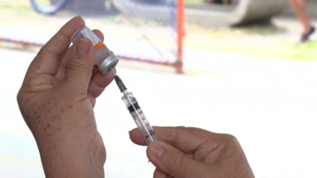 COVID vaccination rate has significant differences between regions in Brazil |  National Magazine