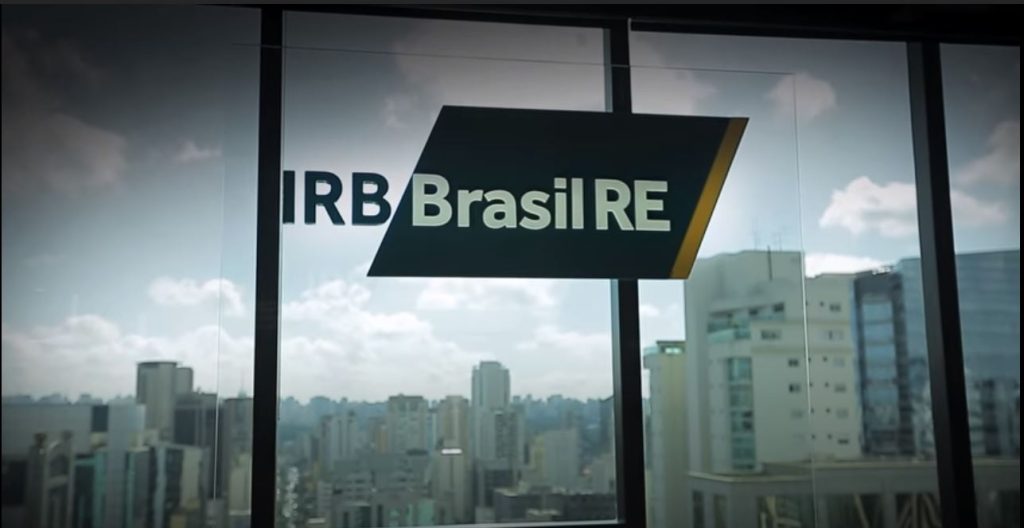 IRB (IRBR3) registra prejuízo de R$ 113.8 milhões em novembro;  analistas veem números como fracos e ação cai