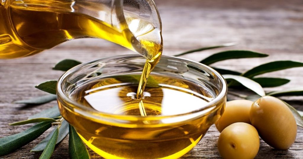 If you use vegetable oils in food, know their health risks