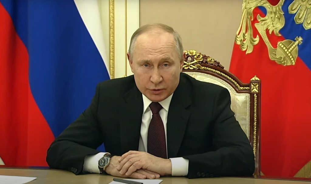 Putin speaks in the stadium and quotes the Bible to justify war