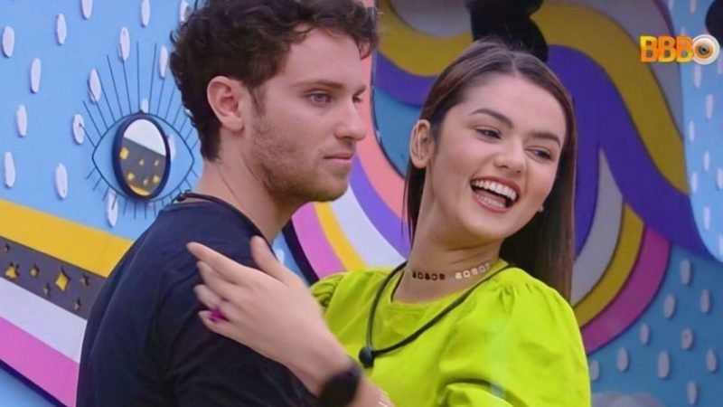 Slovenia and Lucas Bisoli started their relationship on BBB (cloning - BBB)