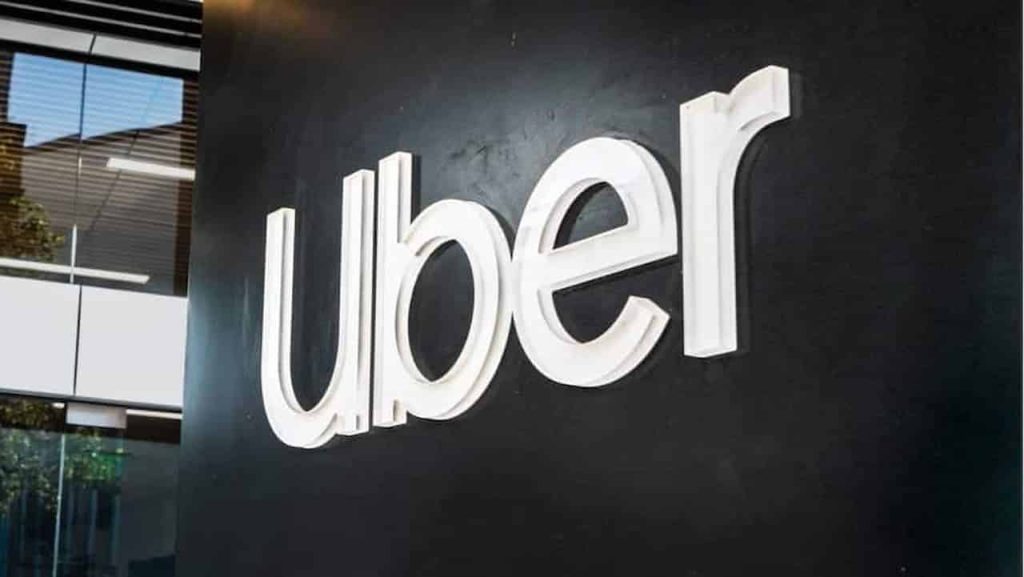 Uber: usuários poderão comprar passagens áreas no Reino Unido