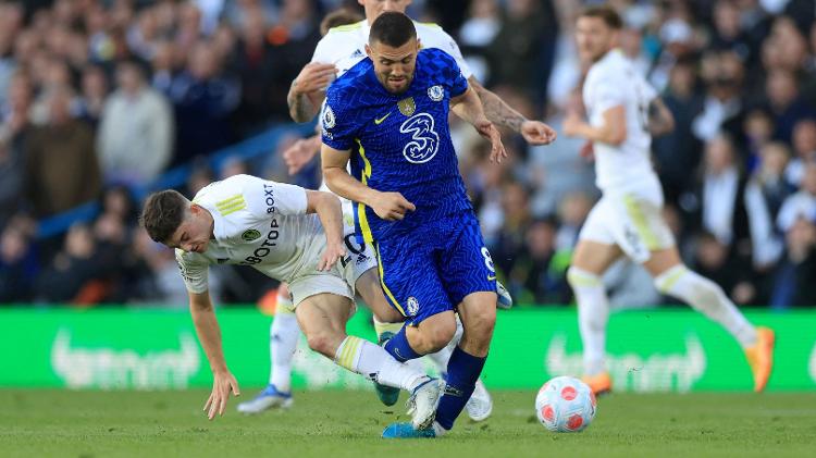 Leeds' Daniel James tramples Chelsea's Kovacic on the ankle - Lee Smith / Reuters - Lee Smith / Reuters