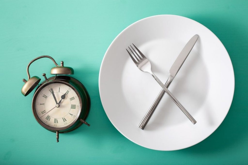 Intermittent fasting: Know what you can and can't eat during this period