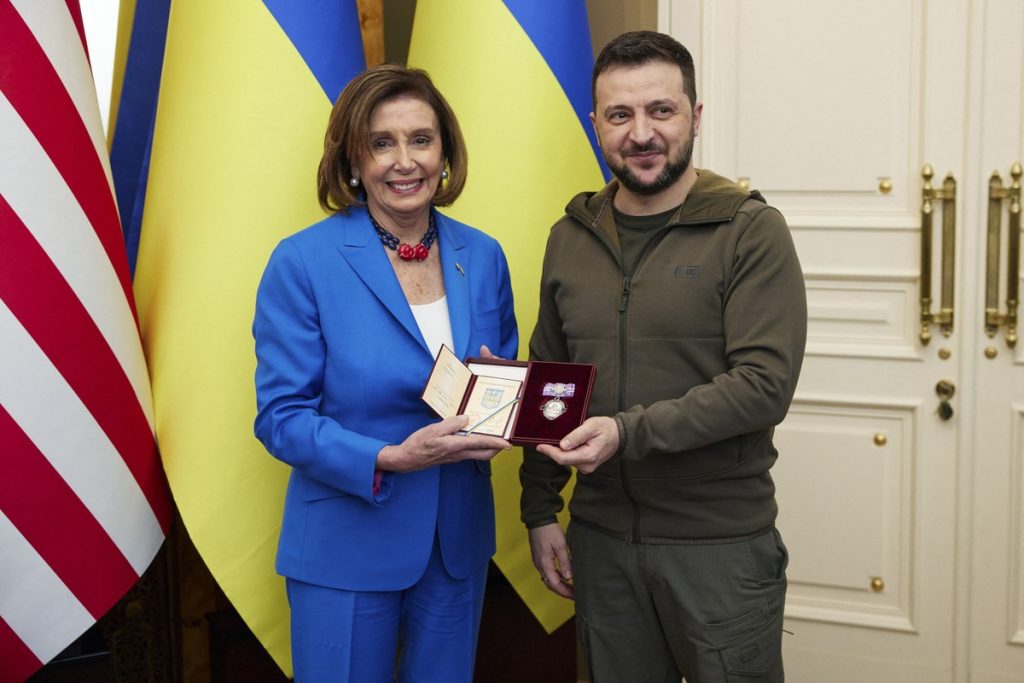 US House Speaker Nancy Pelosi makes a surprise visit to Kyiv |  Globalism