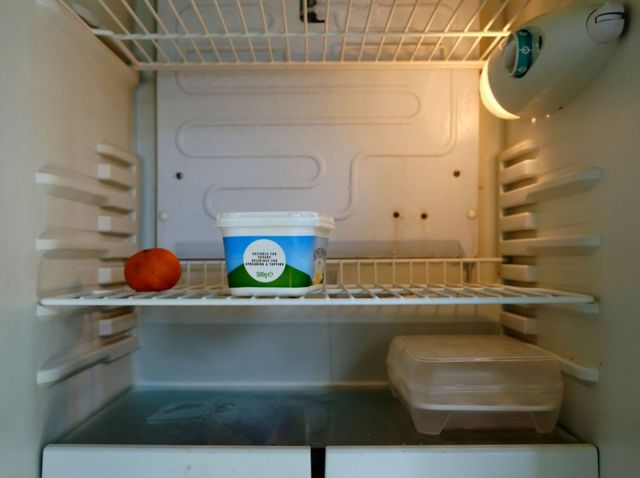 In the drawer below Turner's fridge were some vegetables, a jar of margarine and a tangerine, the day he received the BBC report.