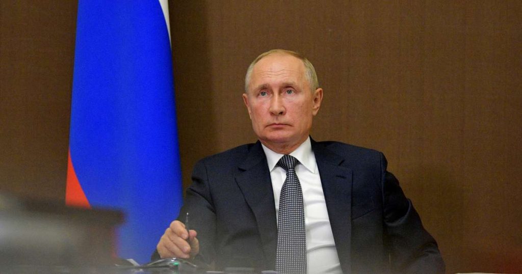 Historian says Putin is planning famine in Europe