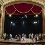 Veiled body of actress and theater director Gina da Rosa Borges on stage at the Teatro Santa Isabel |  Pernambuco