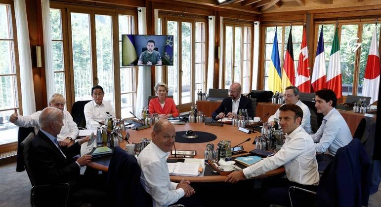 G7 raises sanctions against Russia and uses price cap on the country's oil - News