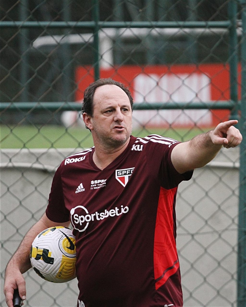 Sao Paulo team: The team traveled to Curitiba with ten absentees |  Sao Paulo