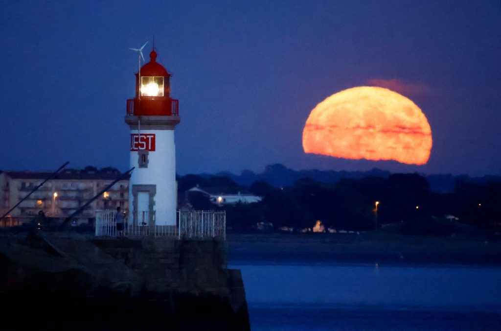 "Deer Supermoon": Watch the photos of the phenomenon |  Sciences
