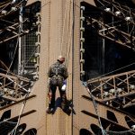 French magazine says: The Eiffel Tower has rusted and needs major renovations |  Travel and Tourism
